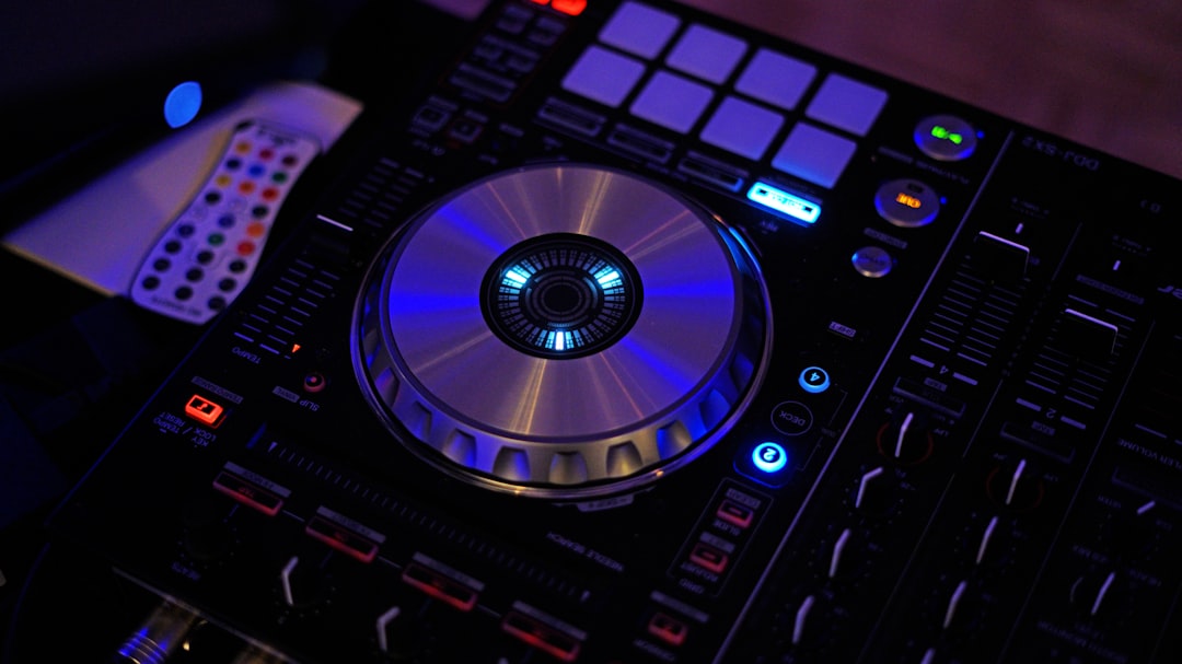 Photo DJ equipment